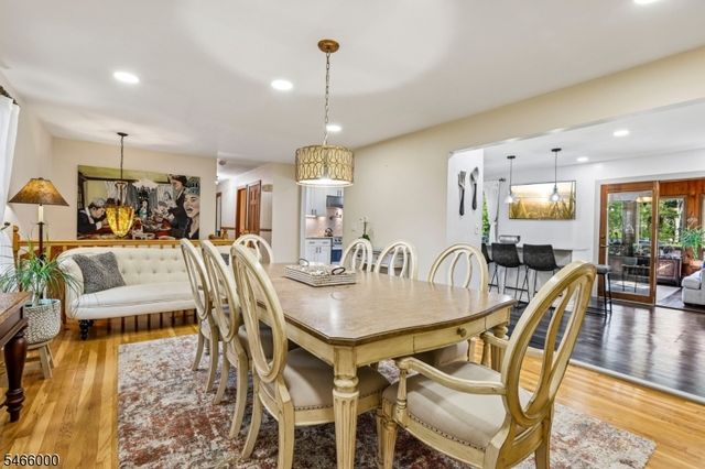 7 Weavers Ln, Readington Twp., NJ 08889