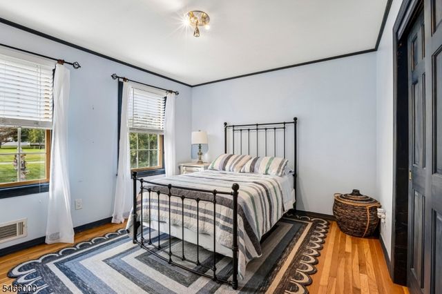 7 Weavers Ln, Readington Twp., NJ 08889
