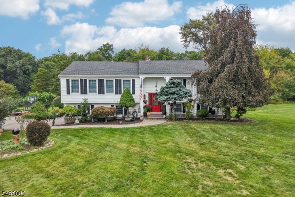 7 Weavers Ln, Readington Twp., NJ 08889 — exterior