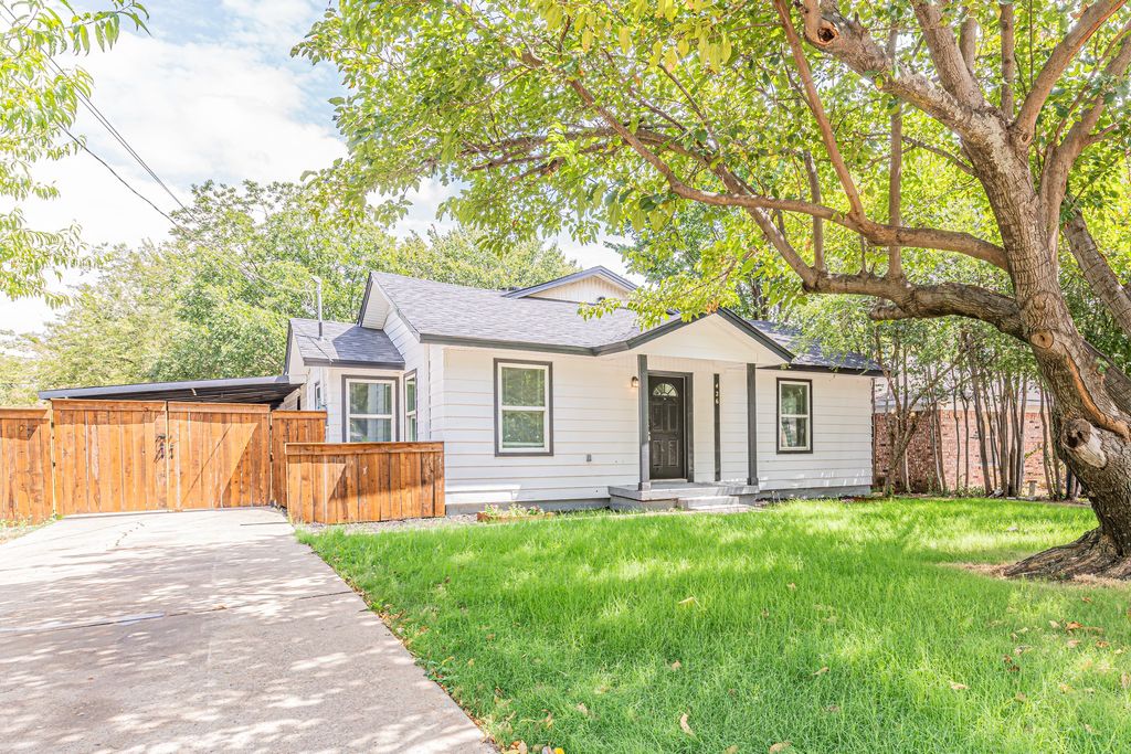 426 NE 29th Street, Grand Prairie, TX 75050 — photo 2