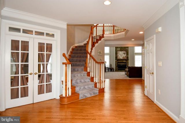 14093 BURNLEY GLEN CT, Haymarket, VA 20169