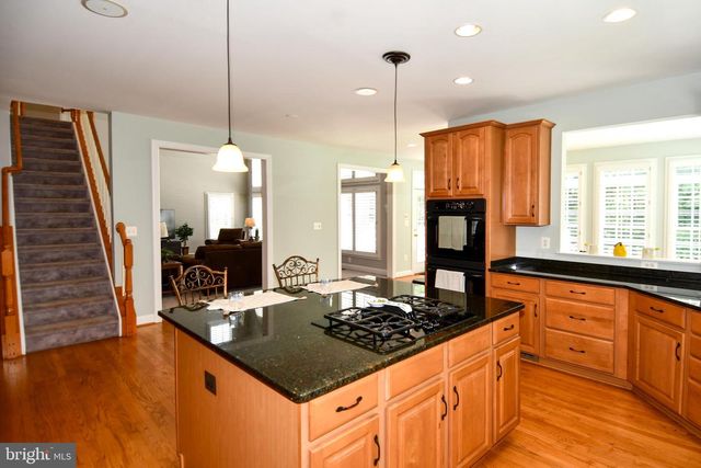 14093 BURNLEY GLEN CT, Haymarket, VA 20169