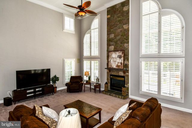14093 BURNLEY GLEN CT, Haymarket, VA 20169
