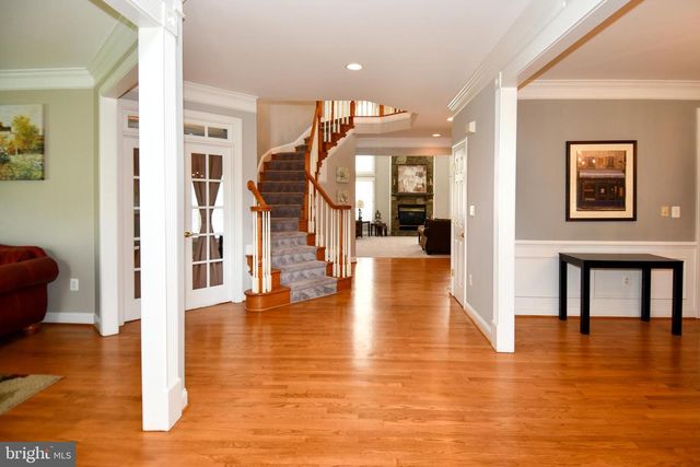 14093 BURNLEY GLEN CT, Haymarket, VA 20169