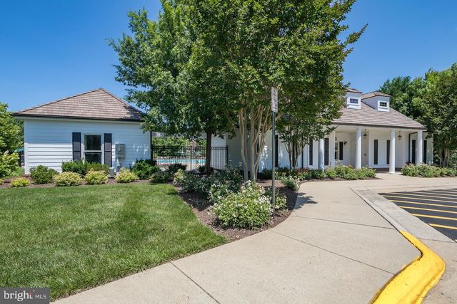 14093 BURNLEY GLEN CT, Haymarket, VA 20169