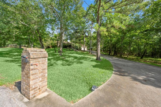 156 Magnolia Bend Drive, Livingston, TX 77351