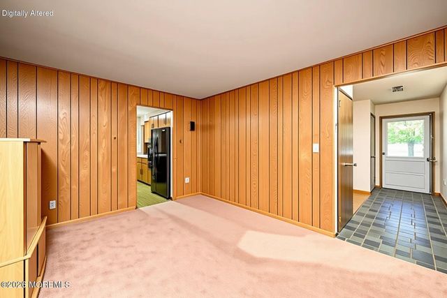 49 Newbury Road, Howell, NJ 07731