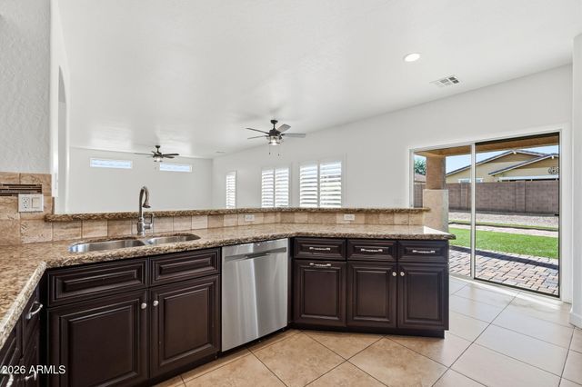 22343 E CALLE DE FLORES --, Queen Creek, AZ 85142