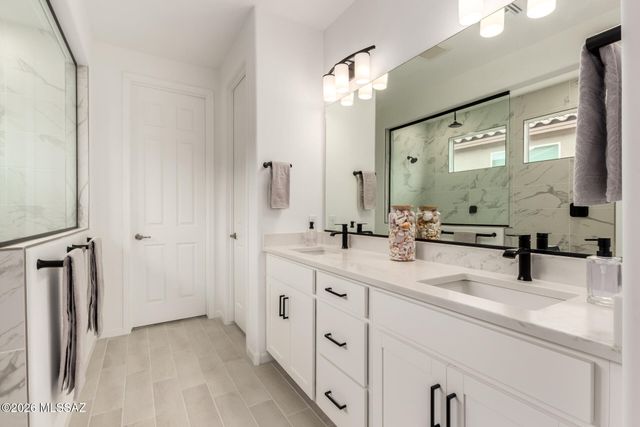 7774 W Laurel Lane, Marana, AZ 85658