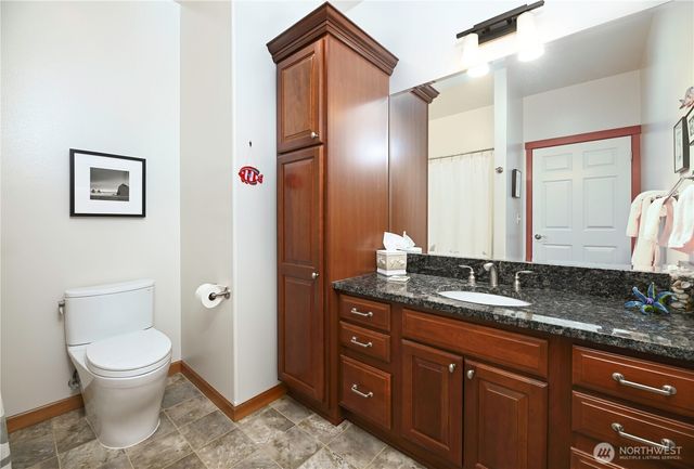 965 Chestnut Loop, Mount Vernon, WA 98274