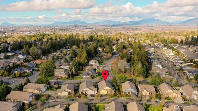 965 Chestnut Loop, Mount Vernon, WA 98274