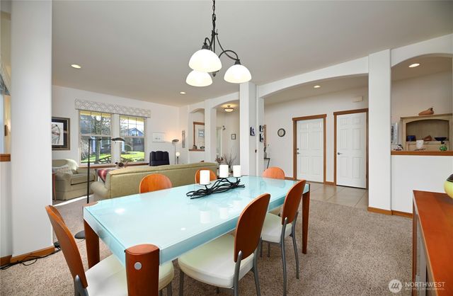 965 Chestnut Loop, Mount Vernon, WA 98274