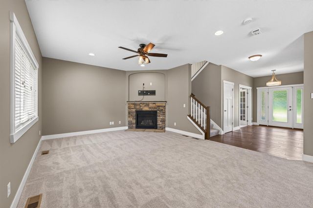 3940 192nd Lane NW, Oak Grove, MN 55303