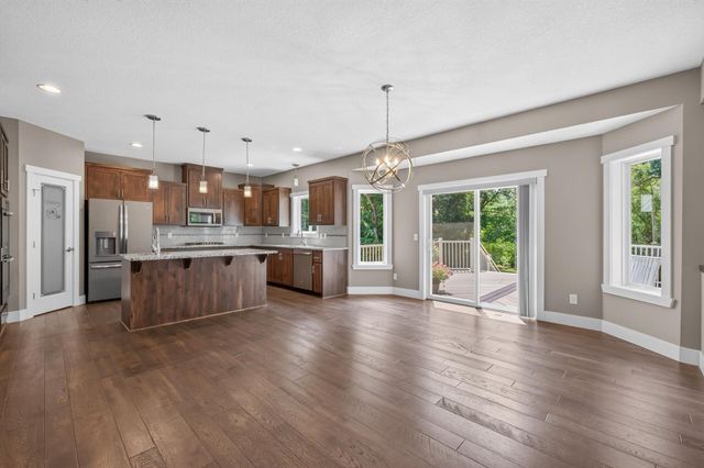 3940 192nd Lane NW, Oak Grove, MN 55303