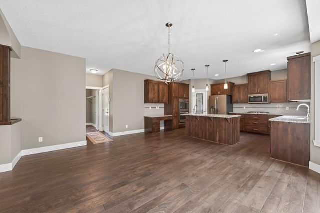 3940 192nd Lane NW, Oak Grove, MN 55303