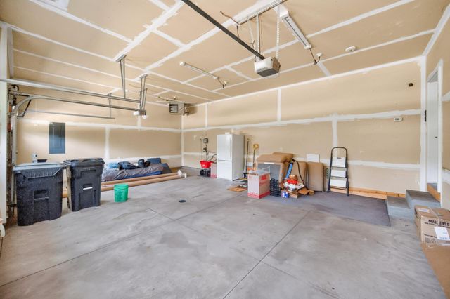3940 192nd Lane NW, Oak Grove, MN 55303