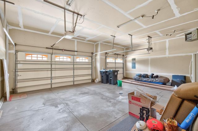 3940 192nd Lane NW, Oak Grove, MN 55303