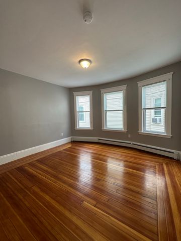 1631 Dorchester Avenue 3, Boston, MA 02122