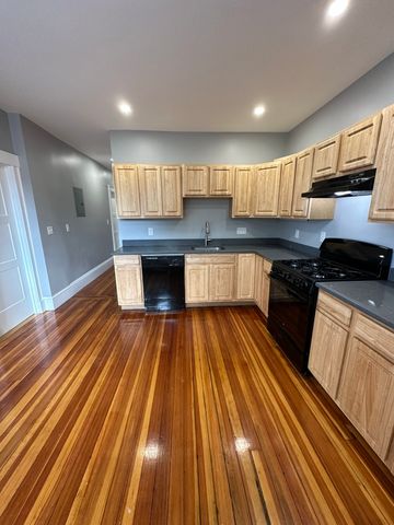 1631 Dorchester Avenue 3, Boston, MA 02122