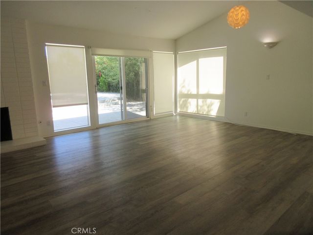 24300 Hatteras Street, Woodland Hills, CA 91367