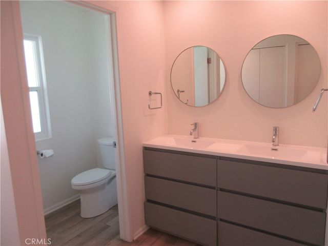 24300 Hatteras Street, Woodland Hills, CA 91367