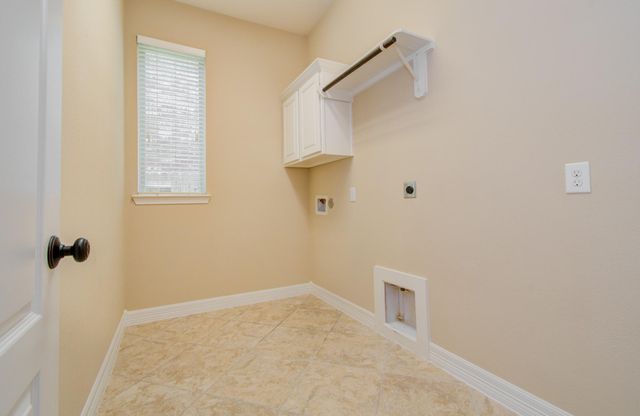 3938 May Ridge Lane, Sugar Land, TX 77479