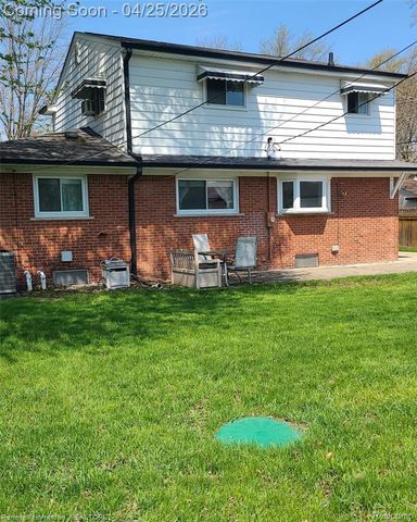 9119 Montana Court, Livonia, MI 48150