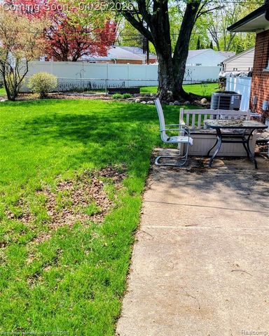9119 Montana Court, Livonia, MI 48150
