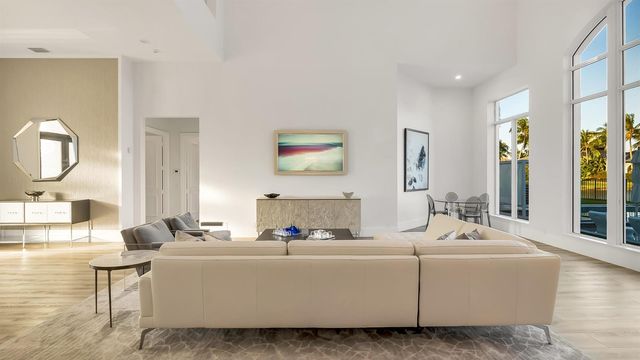 17690 Lomond Court, Boca Raton, FL 33496