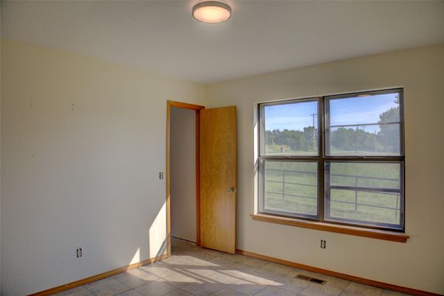 12460 S Garnett Road, Broken Arrow, OK 74011