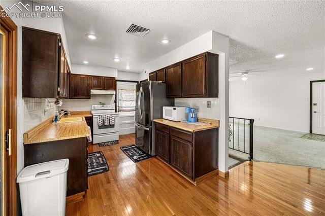 150 Regency Boulevard, Pueblo, CO 81005