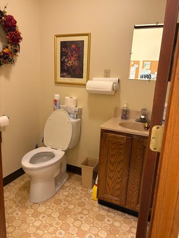 1079 Central St 2, Leominster, MA 01453