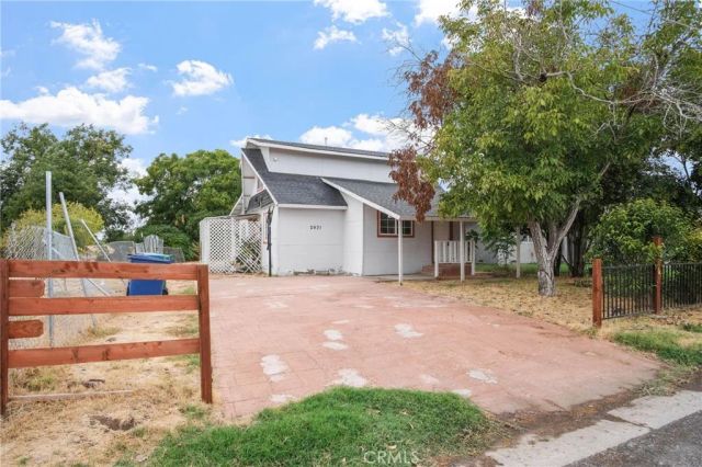 2931 Elm Avenue, Merced, CA 95348
