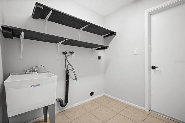504 BAMBOO COURT, Tarpon Springs, FL 34689