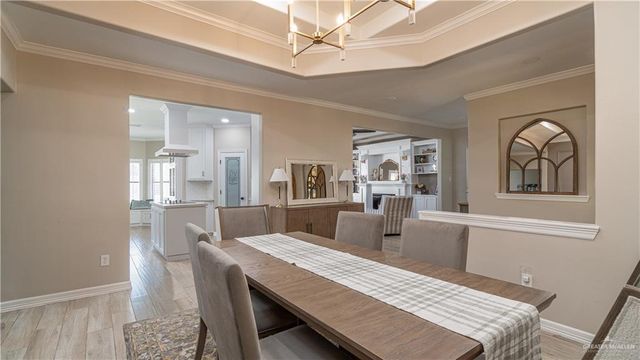2021 Fair Oaks Drive, Mission, TX 78574