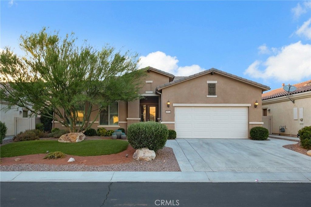 Image 1 of property listing at 18952 Cassia Court, Apple Valley, CA 92308
