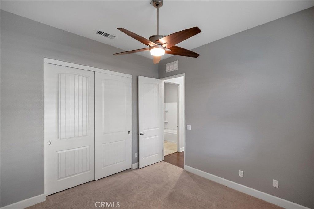Image 17 of property listing at 18952 Cassia Court, Apple Valley, CA 92308