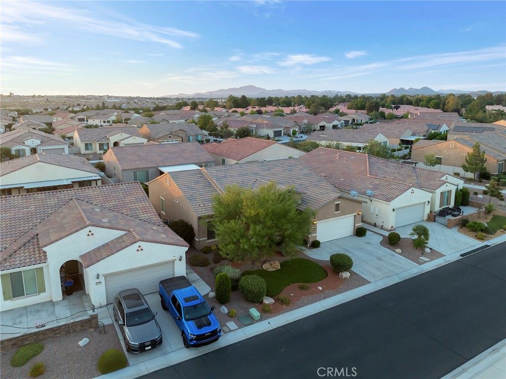 Image 30 of property listing at 18952 Cassia Court, Apple Valley, CA 92308
