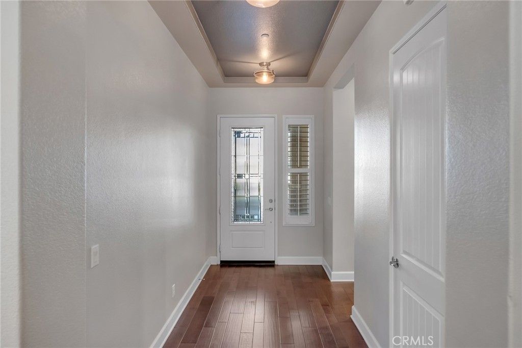 Image 6 of property listing at 18952 Cassia Court, Apple Valley, CA 92308