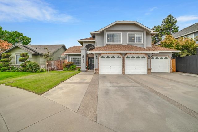 3667 Pine Valley Ct, Turlock, CA 95382