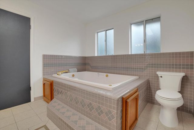 3667 Pine Valley Ct, Turlock, CA 95382