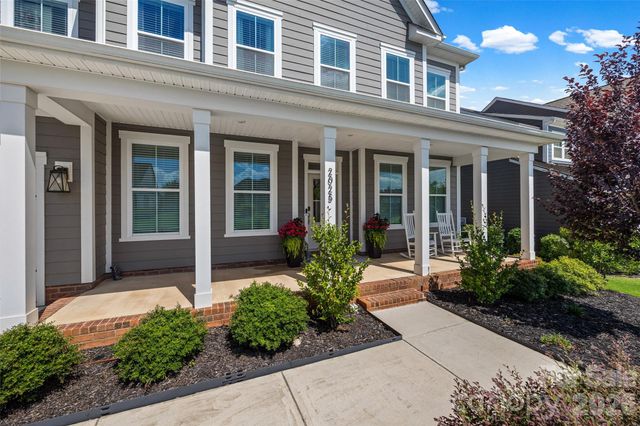 2025 Vettura Court, Waxhaw, NC 28173