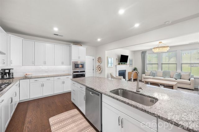 2025 Vettura Court, Waxhaw, NC 28173