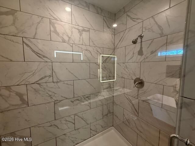 429 Country Club Drive W, Minnesott Beach, NC 28510