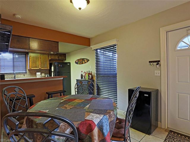 5804 Newfoundland CIR 1, Fort Myers, FL 33907