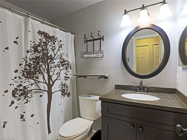 5804 Newfoundland CIR 1, Fort Myers, FL 33907