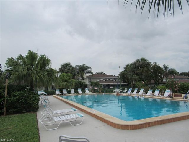 5804 Newfoundland CIR 1, Fort Myers, FL 33907