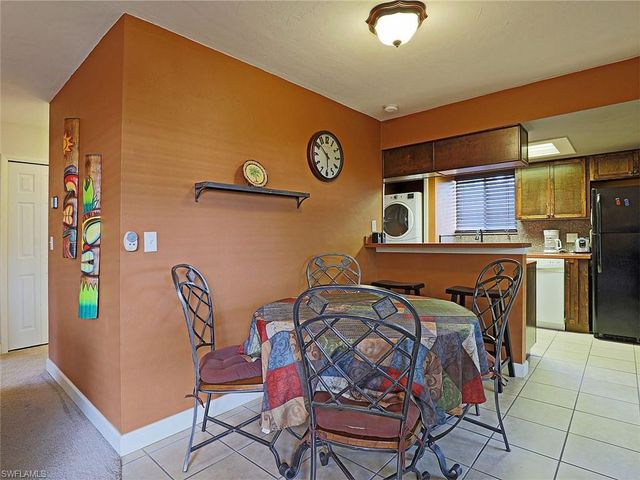 5804 Newfoundland CIR 1, Fort Myers, FL 33907