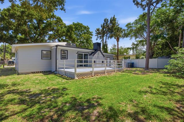 923 N PALM DRIVE SW, Largo, FL 33770