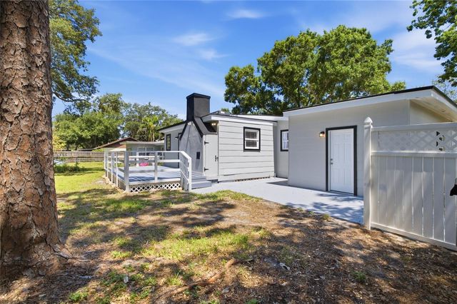 923 N PALM DRIVE SW, Largo, FL 33770